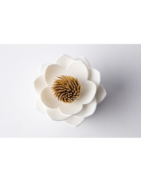 Contenitore Portastuzzicadenti a forma di loto colore bianco - LOTUS PICK by QUALY