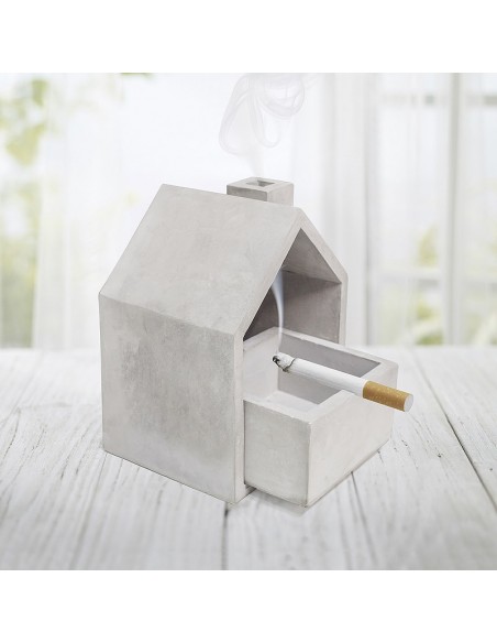 Posacenere casetta in cemento grigio h 16 cm - HOME by Balvi
