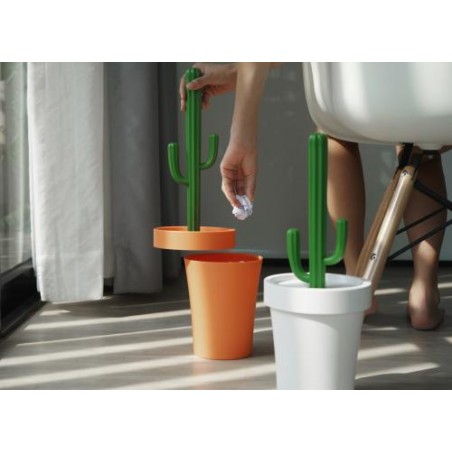 Cestino gettacarte in 2 alternative di colore - CACTRASH by Qualy Design