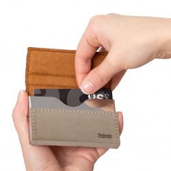 Porta carte di credito colore beige - Hédoniste by Balvi